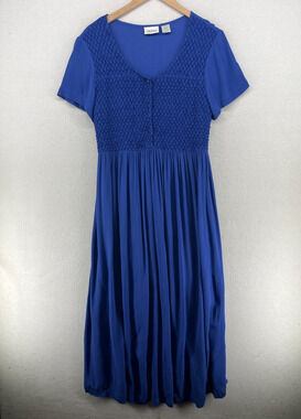 VERMONT COUNTRY STORE Dress S Smocked Bodice Maxi Fit & Flare Rayon Blue